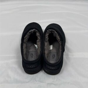 UGG Tasman Slippers Black Suede Sheepskin Lined Women’s Size 8 Comfort Slip On